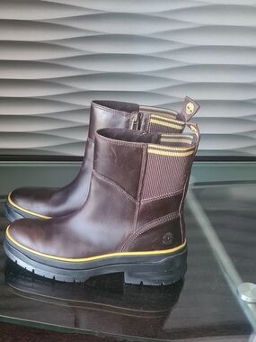 Brown Waterproof Timberland Ankle Boots with Yellow Trim